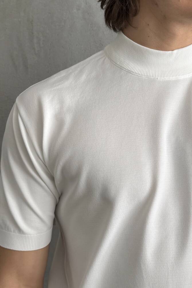Erkek Oversize Yarım Balıkçı Triko T-shirt Beyaz - 4
