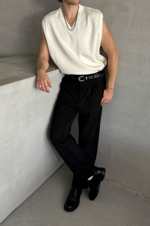 Erkek V Yaka Oversize Süveter Ekru - 2